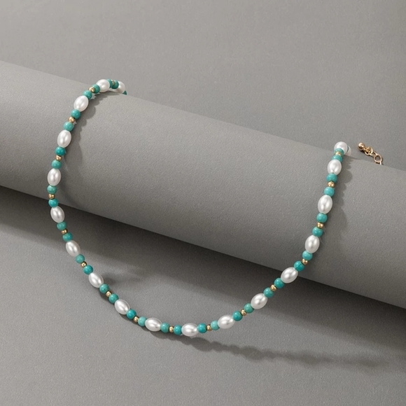 💎✨ Turquoise Pearl Choker - Picture 2 of 3